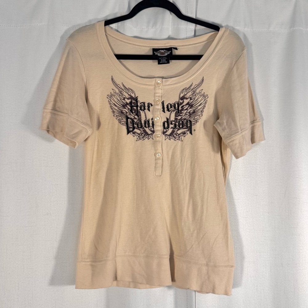Harley-Davidson Cream Wing Graphic Henley Short Sleeve Shirt